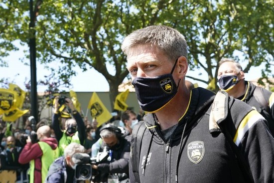 ronan-ogara-and-jono-gibbes-arrive-for-the-match