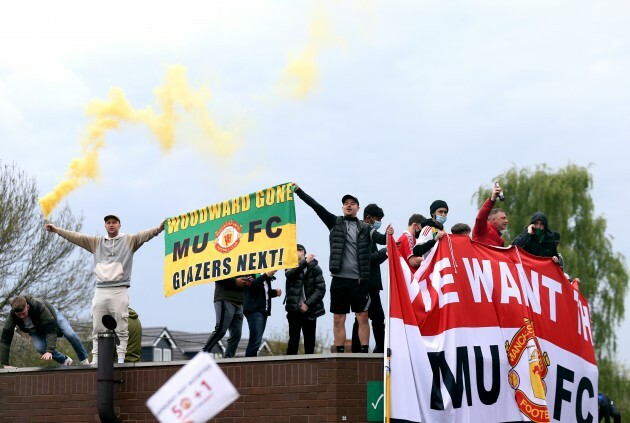 manchester-united-fan-protest-old-trafford