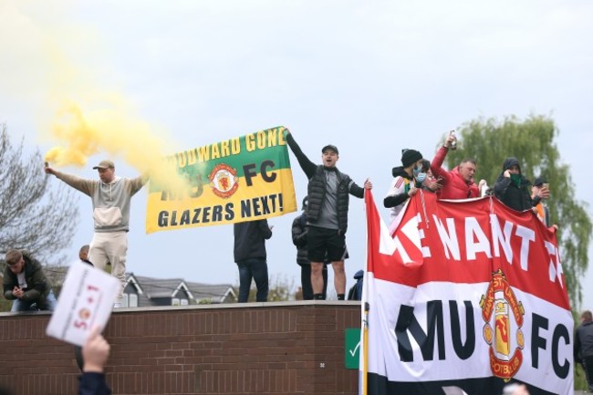 manchester-united-fan-protest-old-trafford