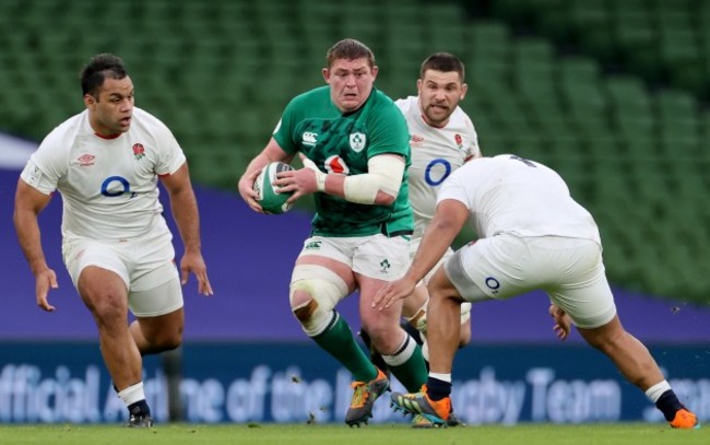 tadhg-furlong-tracked-by-billy-vunipola-charlie-ewels-and-mako-vunipola