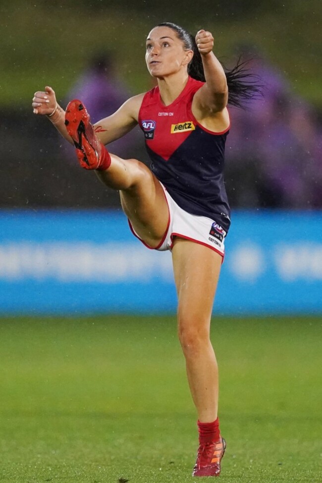 aflw-bulldogs-demons