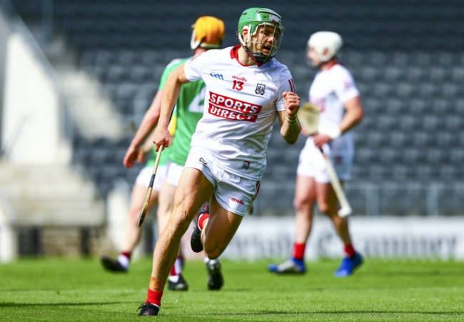 alan-cadogan-celebrates-scoring-his-sides-sixth-goal