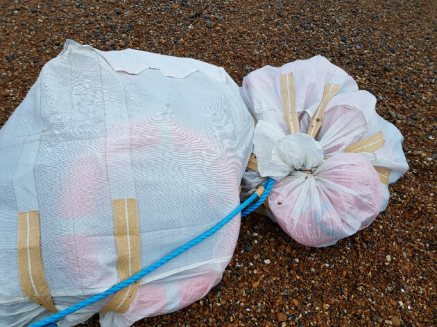 drugs-found-on-sussex-beach