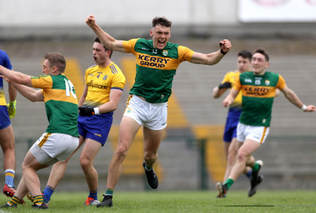 david-clifford-celebrates-scoring-his-sides-first-goal