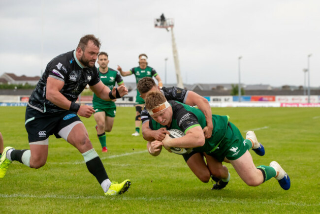 shane-delahunt-scores-a-try-on-the-occasion-of-his-100th-cap-for-the-province