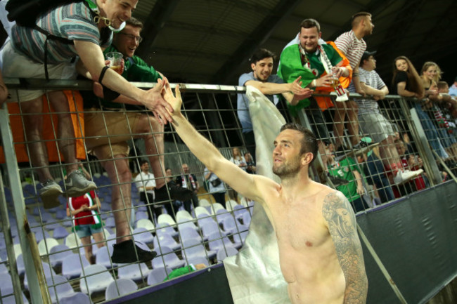 shane-duffy-with-fans-after-the-game