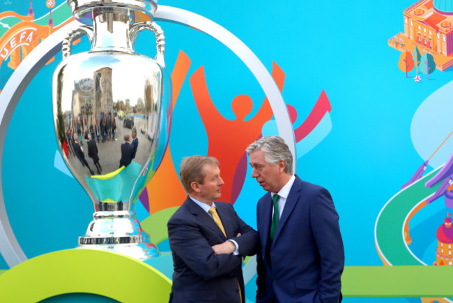 enda-kenny-and-john-delaney