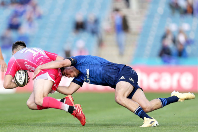 sam-davies-is-tackled-by-jimmy-obrien