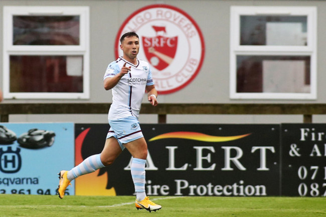 chris-lyons-celebrates-his-goal