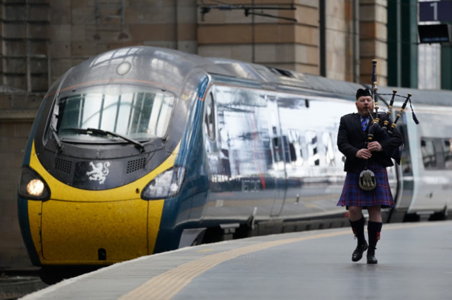 london-to-glasgow-rail-record