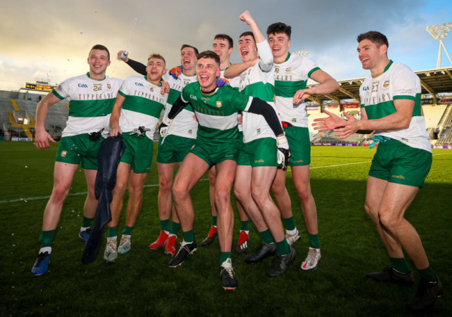 the-tipperary-team-celebrate-after-the-game