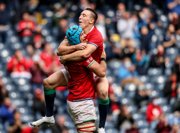 tadhg-beirne-celebrates-scoring-their-fourth-try-with-josh-adams