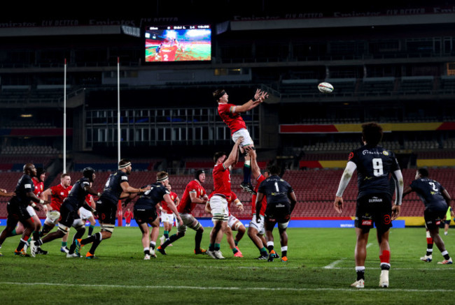 iain-henderson-goes-up-for-a-lineout