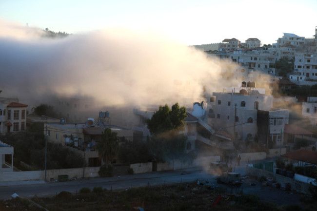 mideast-ramallah-demolished-house