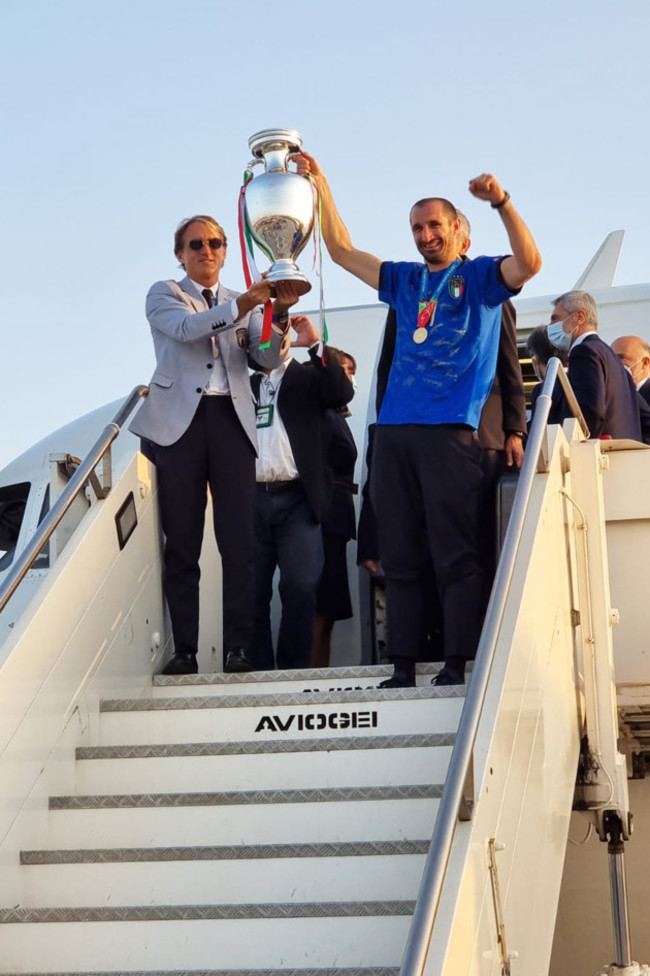 return-to-fiumicino-airport-of-the-italian-national-team