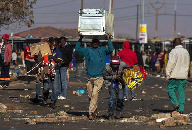 south-africa-zuma-riots