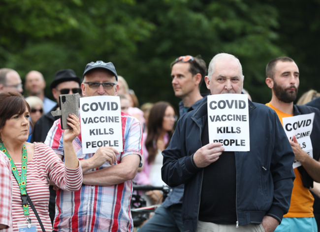 Vaccine protest 001