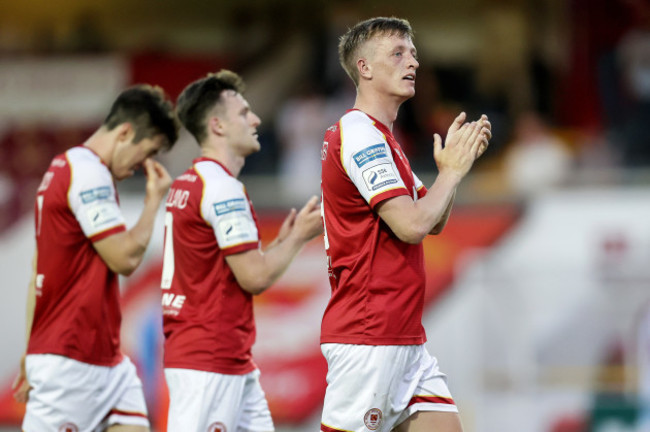 chris-forrester-applauds-the-fans-after-the-game