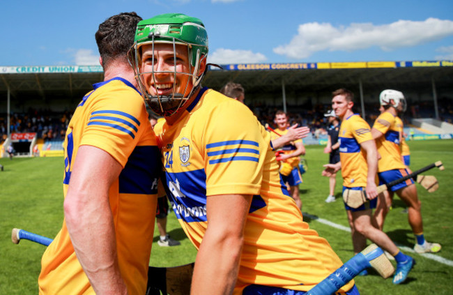 gary-cooney-celebrates-after-the-game