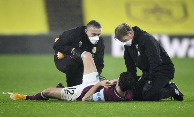 burnley-v-wolverhampton-wanderers-premier-league-turf-moor