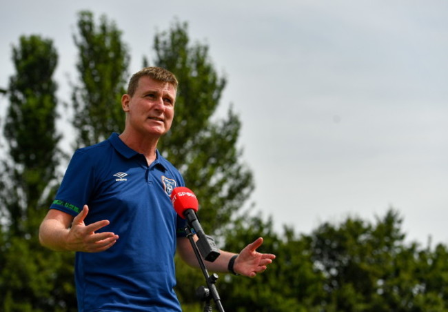 intersport-elverys-summer-soccer-schools-stephen-kenny-visit