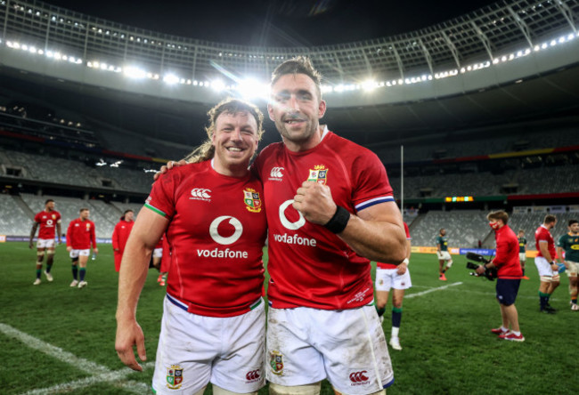 hamish-watson-and-jack-conan-celebrate-after-the-game