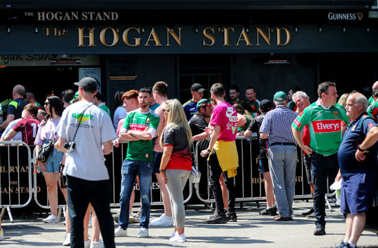 crowds-of-fans-outside-the-hogan-stand-pub