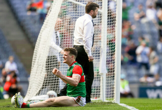 matthew-ruane-celebrates-after-scoring-a-goal