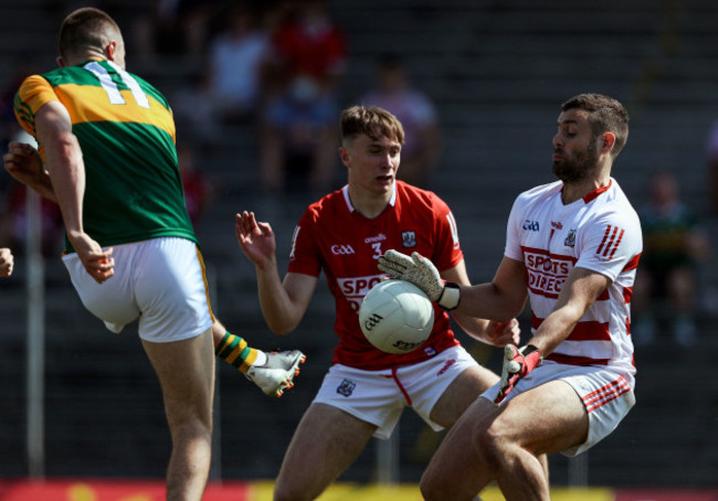 micheal-martin-saves-a-shot-by-sean-oshea