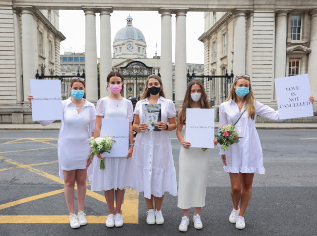 Bride Protest 008