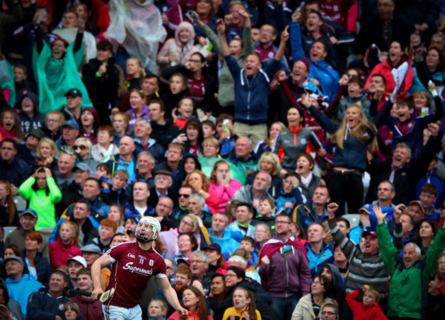 joe-canning-looks-on-as-his-late-point-wins-the-game