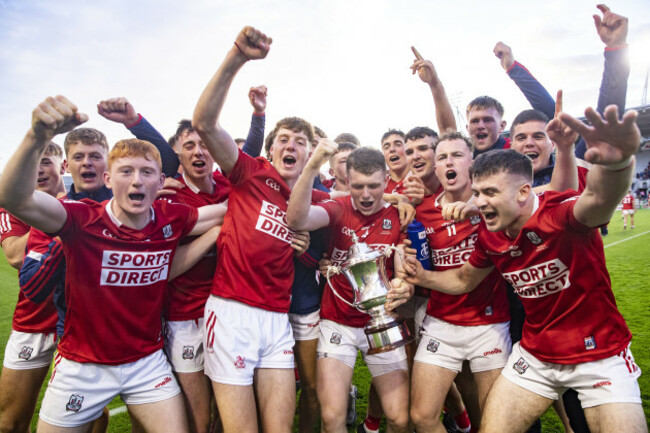 cork-players-celebrate-winning