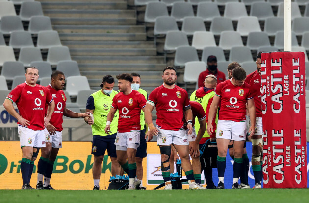 ken-owens-kyle-sinckler-ali-price-rory-sutherland-and-owen-farrell-dejected-under-the-posts-after-a-south-africa-try