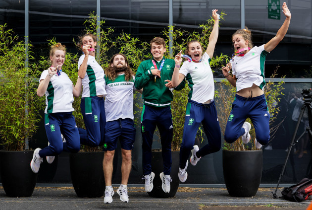 emily-hegarty-fiona-murtagh-paul-odonovan-fintan-mccarthy-aifric-keogh-and-eimear-lambe-return-home-with-their-medals-from-tokyo