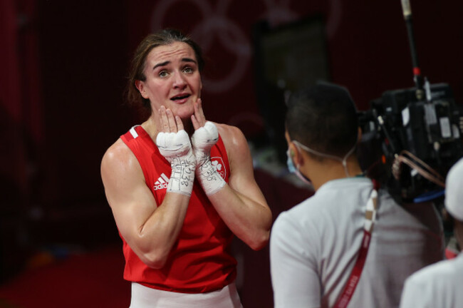 kellie-harrington-celebrates