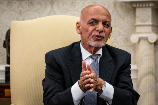 Son Excellence Muhammad Ashraf Ghani, président de la République islamique d'Afghanistan, fait une déclaration devant la presse dans le bureau ovale de la Maison Blanche à Washington, DC, le vendredi 25 juin 2021