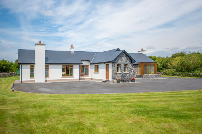 MTI5ZjVkYTFmMGQ4ZmJhZWRiMmEwZmIxNjhkNGZjODgZz_yLCklEKNx3NuPm7t2OaHR0cHM6Ly9zMy1ldS13ZXN0LTEuYW1hem9uYXdzLmNvbS9tZWRpYW1hc3Rlci1zM2V1LzgvYS84YTA5YmYzMTQ0N2FiNzRmMWQ2ZmQ4NjIwZWJmMzhmYy5qcGd8fHwxMjAwfHx8fHx8fA==