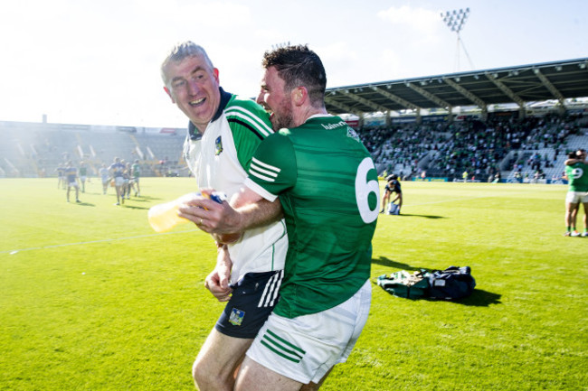 declan-hannon-celebrates-after-the-game-with-john-kiely