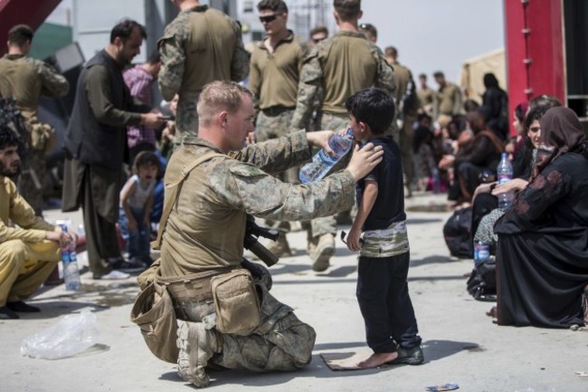 evacuation-at-hamid-karzai-international-airport