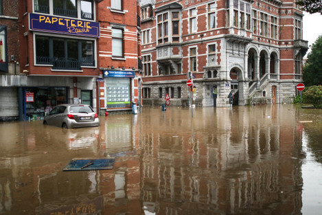 heavy-rainfall-causes-flash-floods-liege