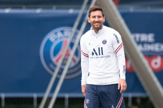 paris-saint-germain-training-session-st-germain-en-laye