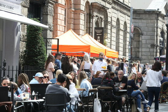 OUTDOOR DINING DUBLIN 2P8A3788