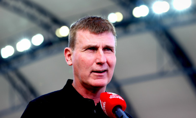 stephen-kenny-with-the-media-ahead-of-the-game