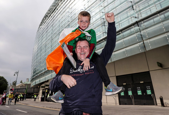 pete-and-sean-halligan-before-the-game