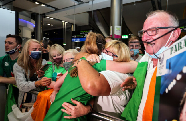 ellen-keane-is-greeted-by-family-members
