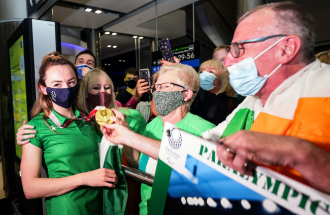 ellen-keane-is-greeted-by-family-members