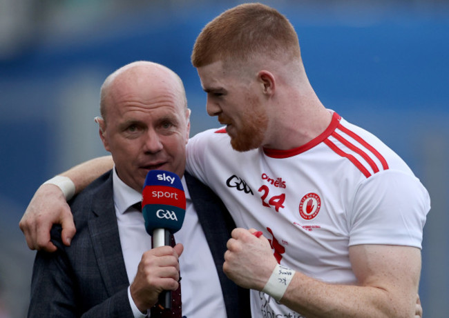 cathal-mcshane-celebrates-with-sky-sports-peter-canavan