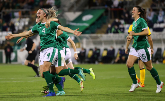 louise-quinn-celebrates-scoring-her-sides-third-goal