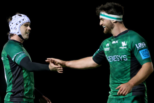 mack-hansen-celebrates-his-try-with-tom-daly