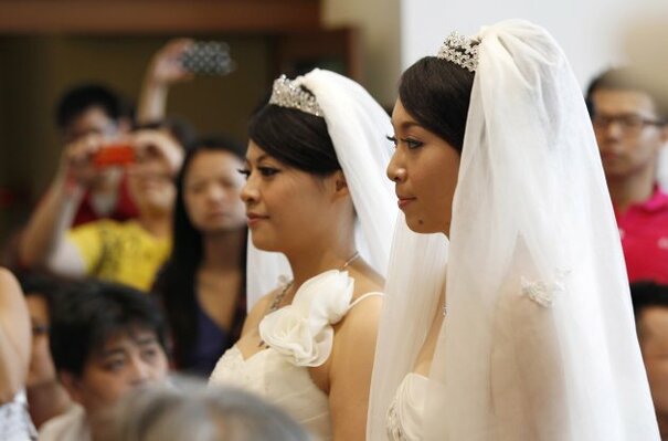 Taiwan Holds First Same Sex Buddhist Wedding · Thejournalie 6976